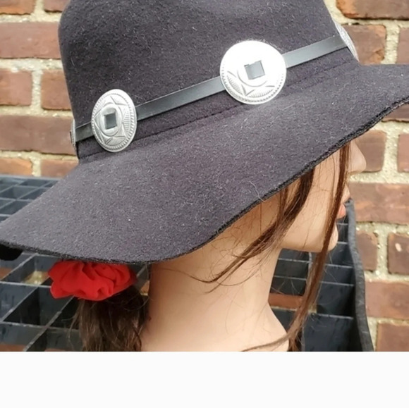 Black Felted  Rodeo Conch hat - Picture 6 of 10